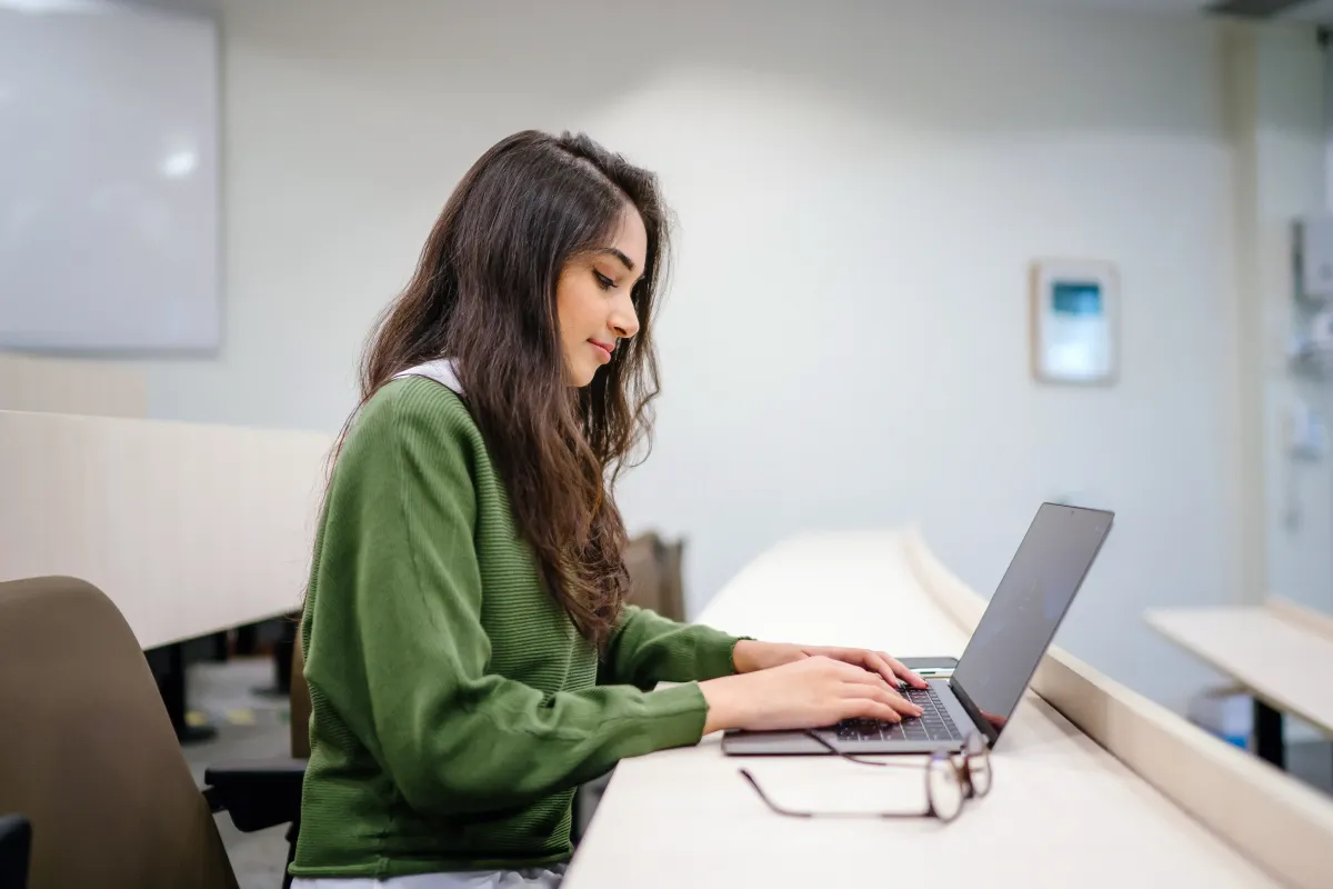 Popular Architectures Used in iOS Projects: A Guide for iOS Developers